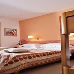 Argile 4* Μαντζαβινάτα