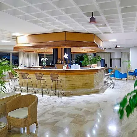 Argile 4* Mantzavináta
